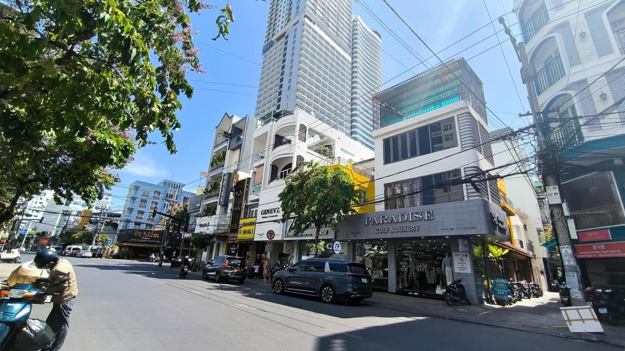 Nhà cấp4 đường 10m Bùi Văn Ngữ Q12, 126m2 ,thu nhập 5tr/th, ngay ngã 3 Đông Quang ,6 tỷ 0932030061